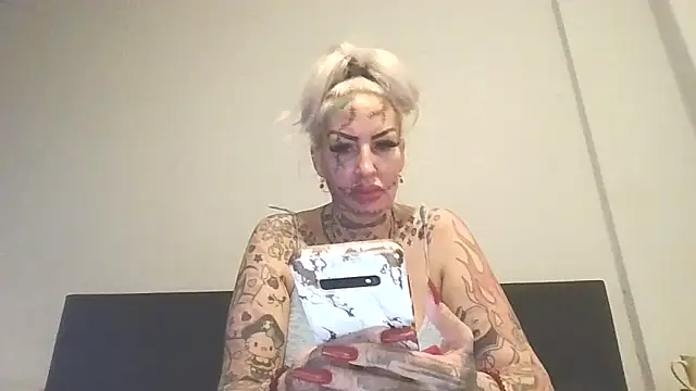 Jeanny Bln online show from 12/16/24, 04:38