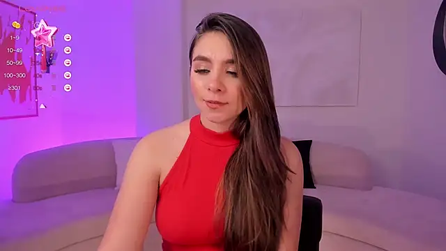 Snapshot of EloisaOlivero chatting on 01/30/25, 01:33 EloisaOlivero online show from 01/30/25, 01:33