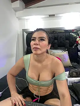 Arianna Jones1 online show from 07/18/26, 12:48
