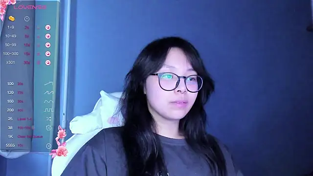 maydaykimmy online show from 12/18/24, 05:48