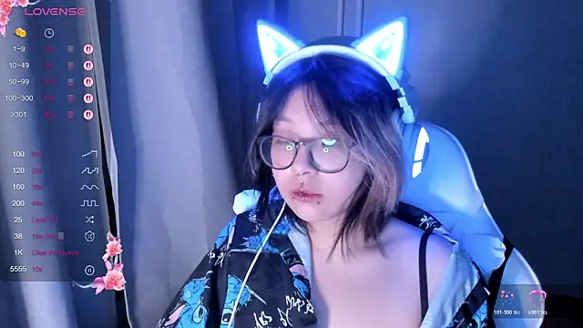 maydaykimmy online show from 11/16/25, 09:42