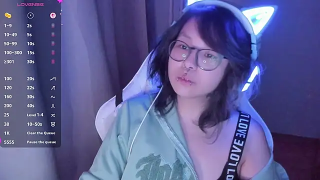 Snapshot of maydaykimmy chatting on 04/05/26, 08:06 maydaykimmy online show from 04/05/26, 08:06