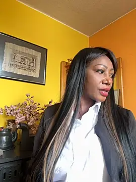 SUUKAM online show from 11/13/25, 06:18