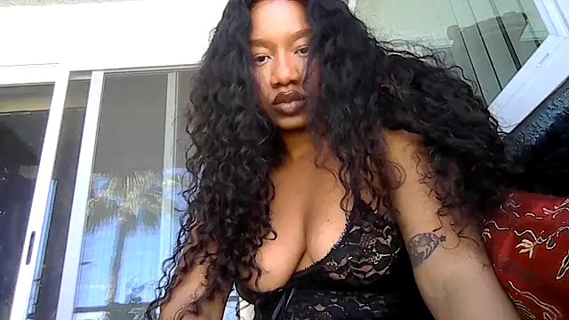 Snapshot of goddessdaisysky chatting on 03/29/26, 06:19 goddessdaisysky online show from 03/29/26, 06:19