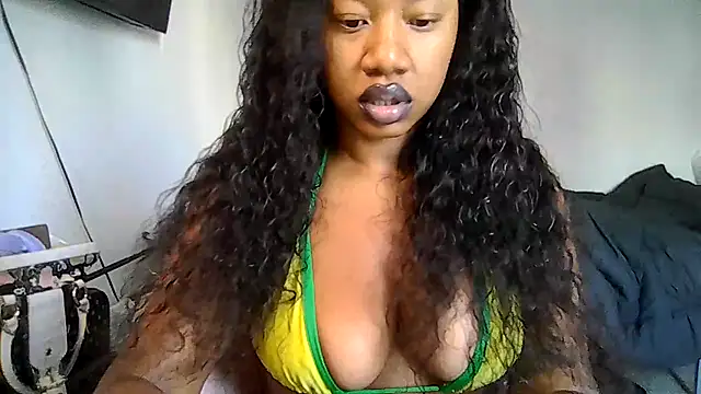 Snapshot of goddessdaisysky chatting on 05/21/26, 03:52 goddessdaisysky online show from 05/21/26, 03:52