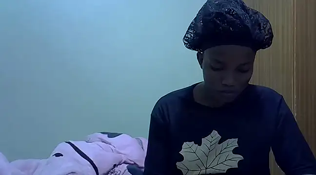 Snapshot of prettychoco1 chatting on 12/21/24, 05:40 prettychoco1 online show from 12/21/24, 05:40