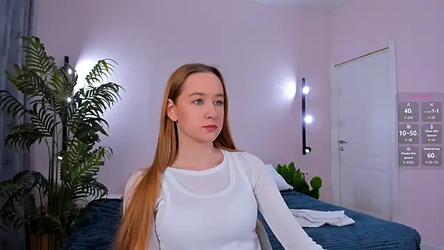 Sweett Monica online show from 05/19/26, 01:00