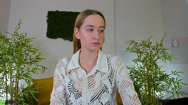 Sweett Monica online show from 08/03/26, 12:42