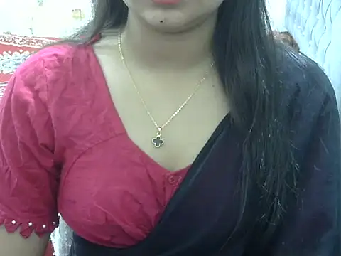 Snapshot of Horny_desigirl chatting on 03/12/26, 06:58 Horny desigirl online show from 03/12/26, 06:58