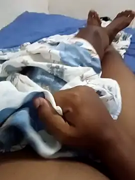 karolgree online show from 11/30/25, 11:03