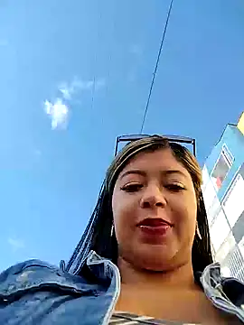 Ariana-pp03 online show from 12/17/24, 12:43