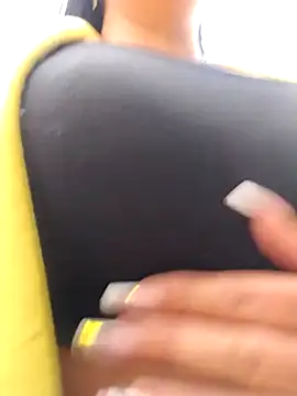 Ariana-pp03 online show from 02/10/25, 12:39