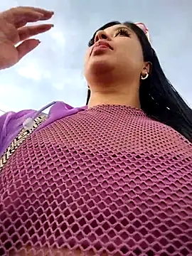 Ariana-pp03 online show from 10/02/25, 12:45