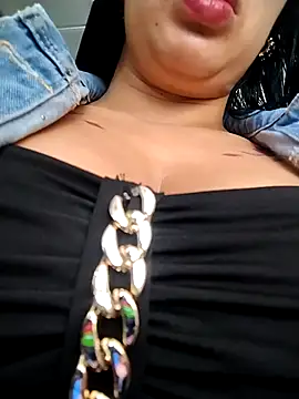 Ariana-pp03 online show from 10/27/25, 01:37