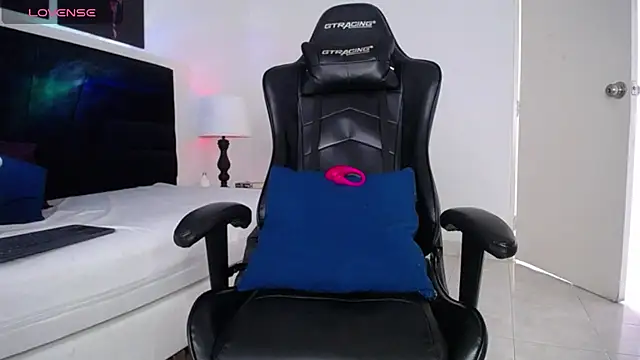 JuanCamiilo 66 online show from 01/28/25, 06:49