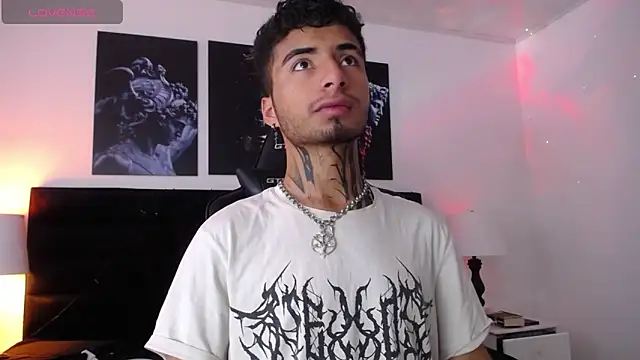 JuanCamiilo 66 online show from 02/07/25, 02:15