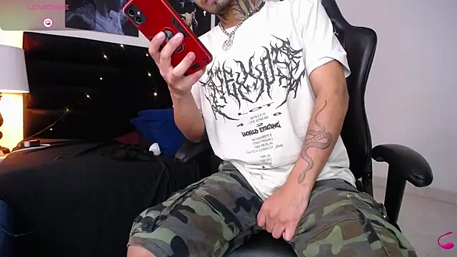 JuanCamiilo 66 online show from 02/07/25, 05:18