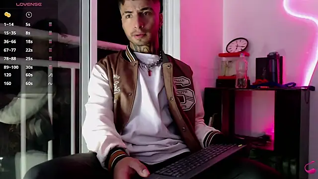 JuanCamiilo 66 online show from 09/23/25, 03:09