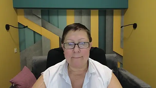 Snapshot of BarbaraTurners chatting on 01/07/25, 12:55 BarbaraTurners online show from 01/07/25, 12:55