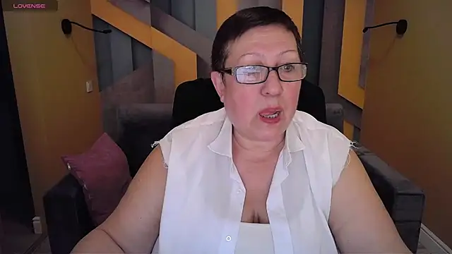 Snapshot of BarbaraTurners chatting on 01/19/25, 06:32 BarbaraTurners online show from 01/19/25, 06:32