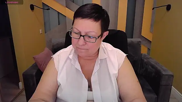 Snapshot of BarbaraTurners chatting on 01/25/25, 03:40 BarbaraTurners online show from 01/25/25, 03:40