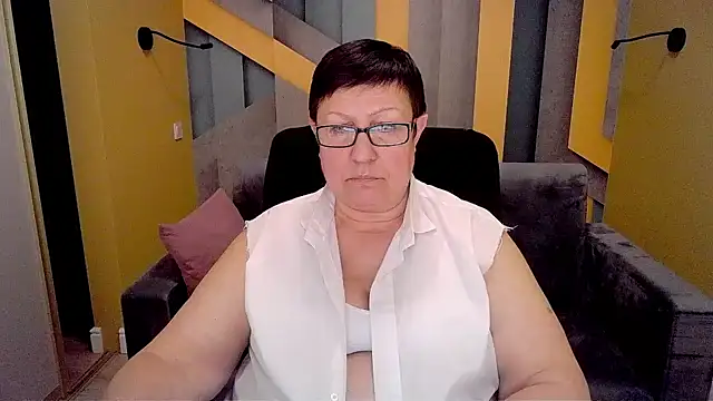 Snapshot of BarbaraTurners chatting on 02/10/25, 04:08 BarbaraTurners online show from 02/10/25, 04:08