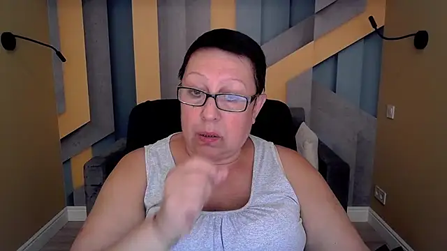 Snapshot of BarbaraTurners chatting on 09/08/25, 06:29 BarbaraTurners online show from 09/08/25, 06:29