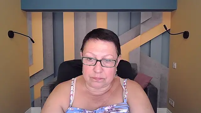 Snapshot of BarbaraTurners chatting on 09/12/25, 06:30 BarbaraTurners online show from 09/12/25, 06:30