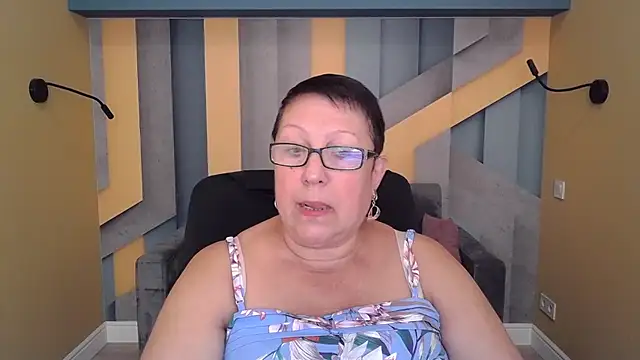 Snapshot of BarbaraTurners chatting on 09/17/25, 06:20 BarbaraTurners online show from 09/17/25, 06:20