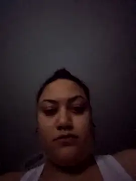 Snapshot of honeeyyy_pot chatting on 03/01/25, 02:04 honeeyyy pot online show from 03/01/25, 02:04