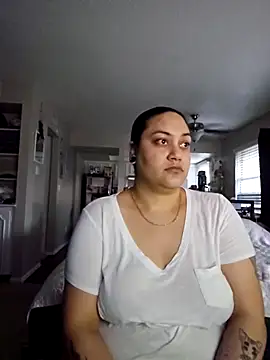 Snapshot of honeeyyy_pot chatting on 02/19/26, 12:50 honeeyyy pot online show from 02/19/26, 12:50