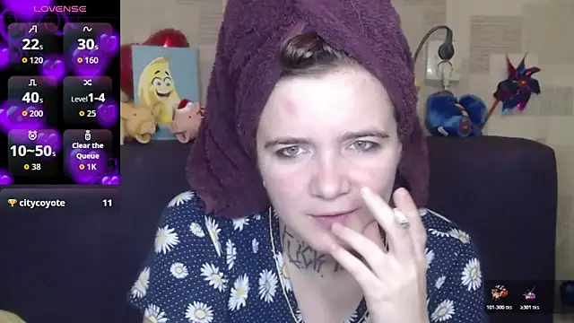 Snapshot of Yours_good_mood chatting on 11/03/25, 02:13 Yours good mood online show from 11/03/25, 02:13