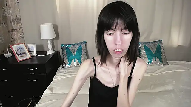 Snapshot of Unusual_G chatting on 03/12/25, 09:12 Unusual G online show from 03/12/25, 09:12