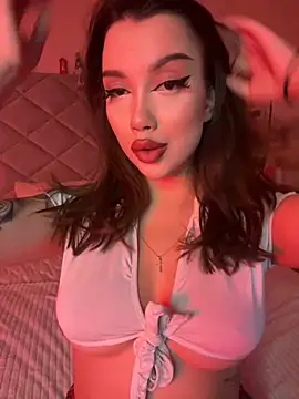 Snapshot of BamBam_XO chatting on 01/06/25, 05:08 BamBam XO online show from 01/06/25, 05:08