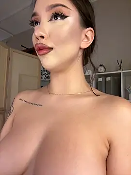 Snapshot of BamBam_XO chatting on 02/03/25, 08:57 BamBam XO online show from 02/03/25, 08:57