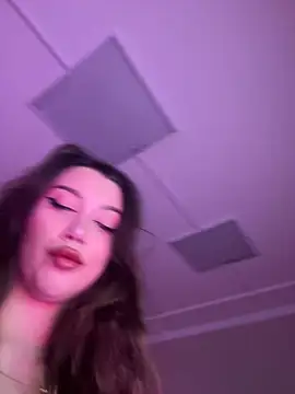 Snapshot of BamBam_XO chatting on 03/22/25, 05:06 BamBam XO online show from 03/22/25, 05:06