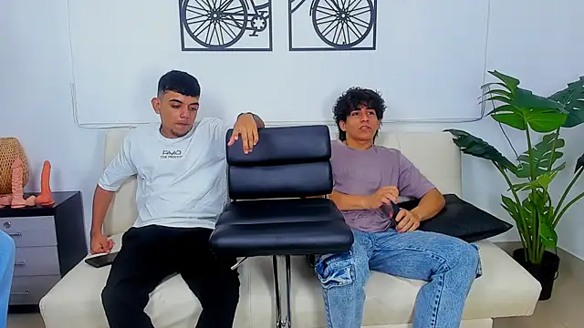 Crazy nigth01 online show from 02/13/26, 07:21