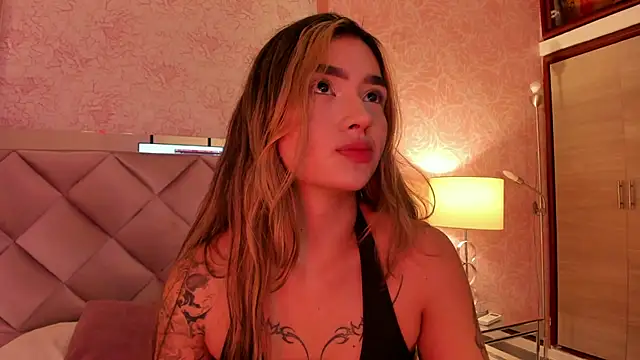 Snapshot of Arianavillada chatting on 11/13/25, 03:16 Arianavillada online show from 11/13/25, 03:16