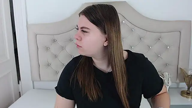 Snapshot of AbbyPleasure chatting on 12/05/24, 09:39 AbbyPleasure online show from 12/05/24, 09:39