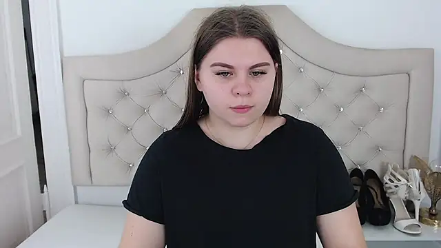 Snapshot of AbbyPleasure chatting on 12/05/24, 12:44 AbbyPleasure online show from 12/05/24, 12:44