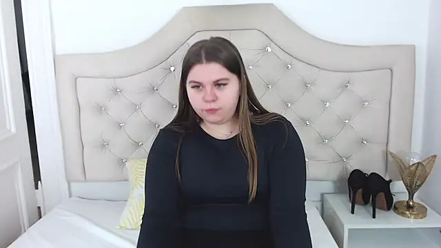 Snapshot of AbbyPleasure chatting on 12/23/24, 07:49 AbbyPleasure online show from 12/23/24, 07:49