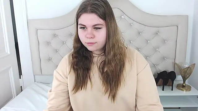 Snapshot of AbbyPleasure chatting on 12/25/24, 12:15 AbbyPleasure online show from 12/25/24, 12:15