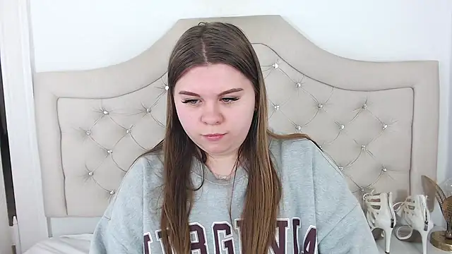 Snapshot of AbbyPleasure chatting on 01/20/25, 01:53 AbbyPleasure online show from 01/20/25, 01:53