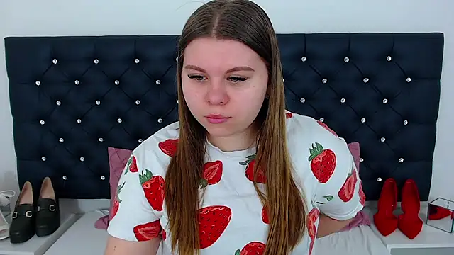 Snapshot of AbbyPleasure chatting on 02/20/25, 09:44 AbbyPleasure online show from 02/20/25, 09:44