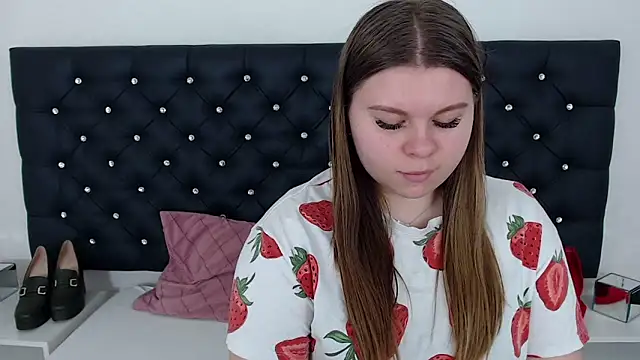 Snapshot of AbbyPleasure chatting on 02/20/25, 12:47 AbbyPleasure online show from 02/20/25, 12:47