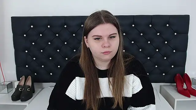 Snapshot of AbbyPleasure chatting on 02/25/25, 09:31 AbbyPleasure online show from 02/25/25, 09:31