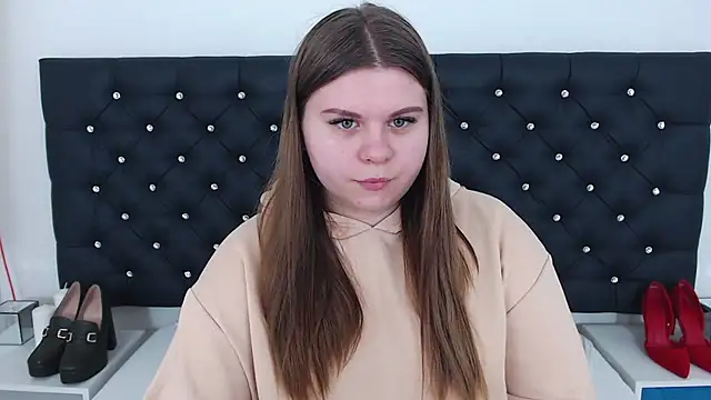 Snapshot of AbbyPleasure chatting on 02/27/25, 12:45 AbbyPleasure online show from 02/27/25, 12:45