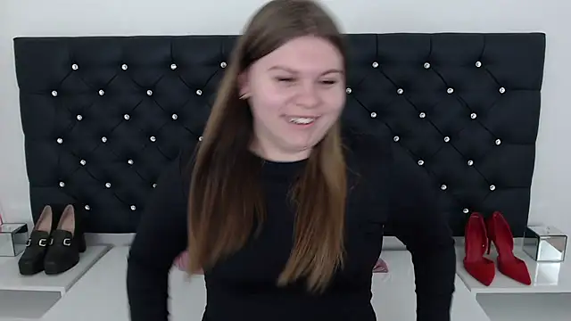 Snapshot of AbbyPleasure chatting on 03/06/25, 12:52 AbbyPleasure online show from 03/06/25, 12:52