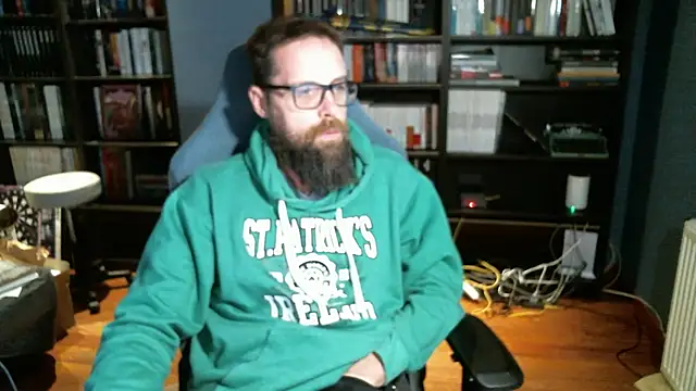 Snapshot of MeSteff chatting on 03/22/25, 10:15 MeSteff online show from 03/22/25, 10:15