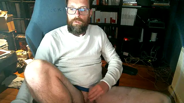 Snapshot of MeSteff chatting on 09/21/25, 08:21 MeSteff online show from 09/21/25, 08:21